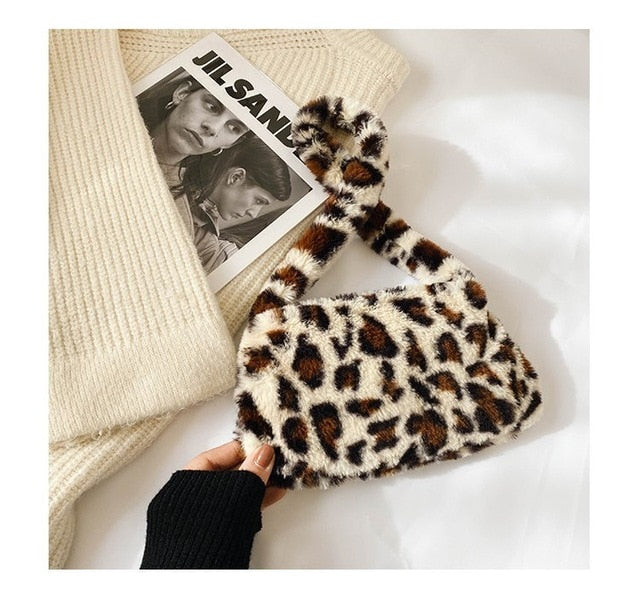 Winter Vintage Zebra Pattern Shoulder Underarm Bag Female Plush Autumn Handbag Soft Warm Fur Tote Purse For Lady Bag Sac A Main